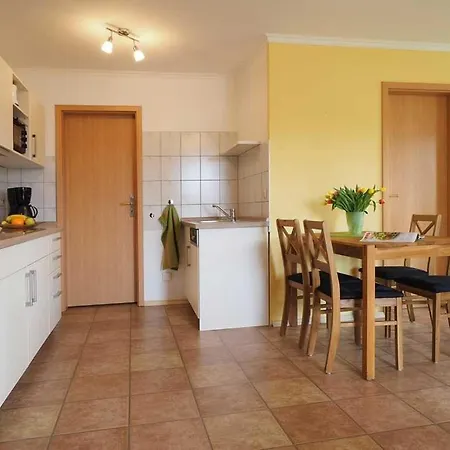 Apartment Bergstrasse Whg 01